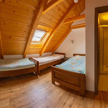 Hotel Pension&restaurant U Koňské Dráhy Holkov