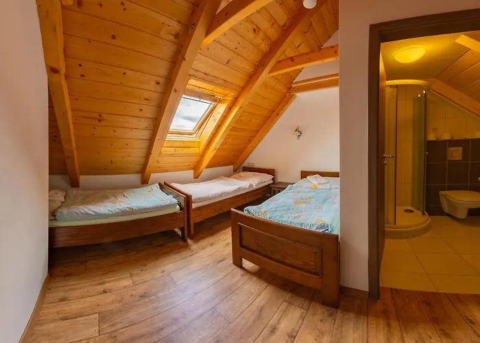 Hotel Pension&restaurant U Koňské Dráhy Holkov